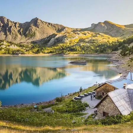 Appartement Moderne Avec Coin Montagne La Vallee Blanche 2 La Foux D