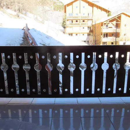 Moderne Avec Coin Montagne La Vallee Blanche 2 La Foux D شقة *